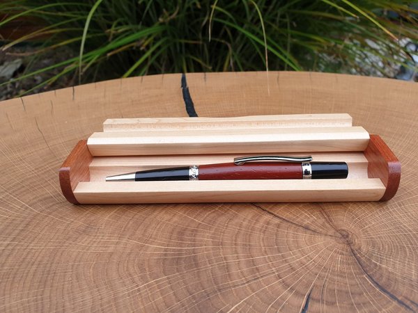Kugelschreiber Etui  aus Holz